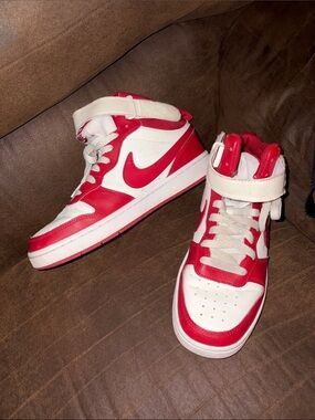 Sale! Nike Size 7Y  High-Top Sneakers in White and Red